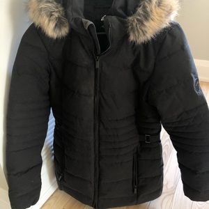 NEVER WORN McKinley coat with removable fur-lined hood